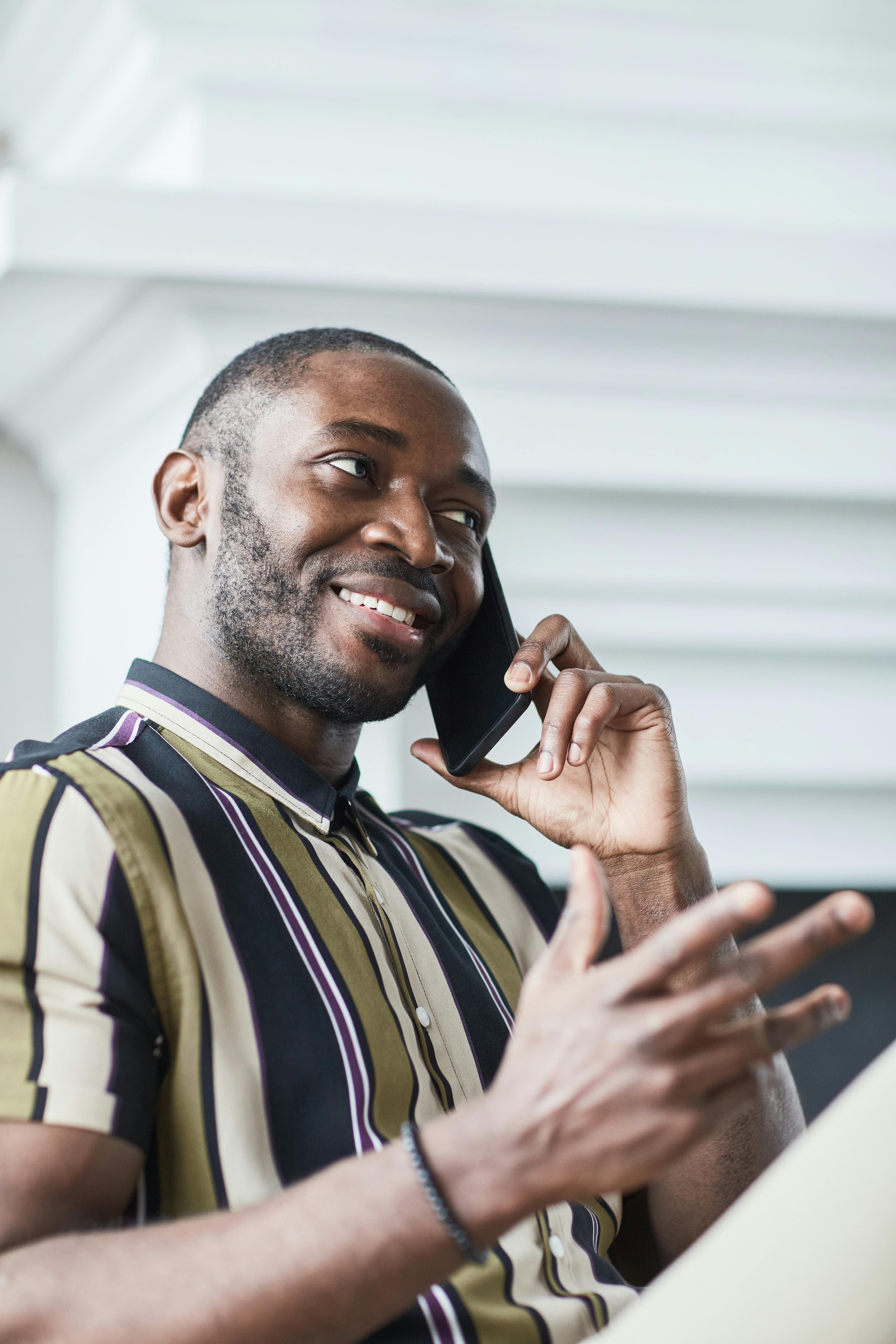 Stay Connected with Your Customers Using XenFi Support Contacts